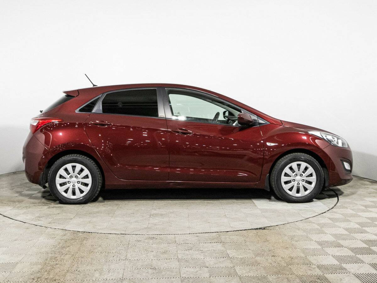 Купить Hyundai i30, 2016, 98 223 км.. Фото: #3