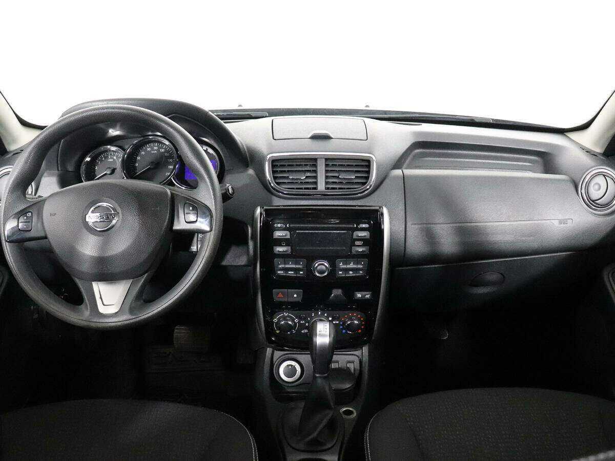 Купить Nissan Terrano, 2017, 57 929 км.. Фото: #10