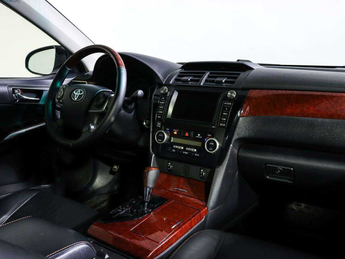 Купить Toyota Camry, 2012, 388 525 км.. Фото: #6