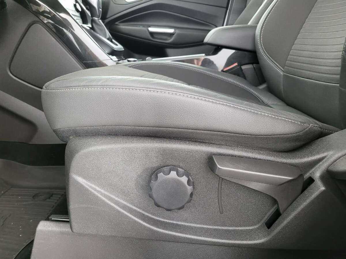 Купить Ford Kuga, 2018, 152 098 км.. Фото: #9