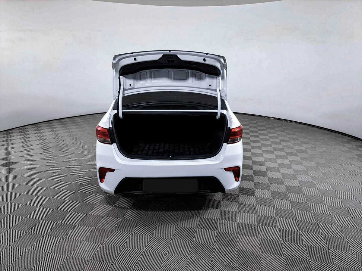 Купить Kia Rio, 2018, 124 511 км.. Фото: #9