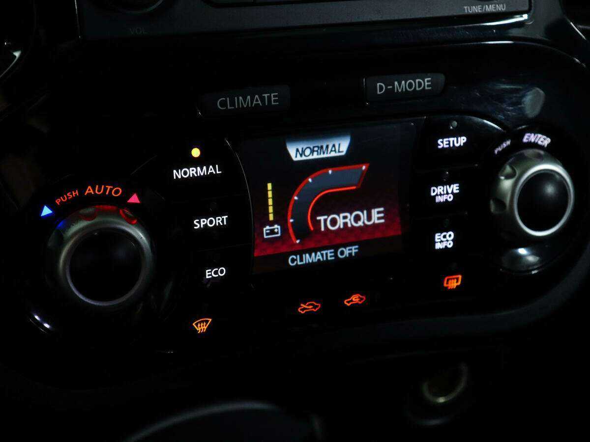 Купить Nissan Juke, 2012, 124 076 км.. Фото: #17