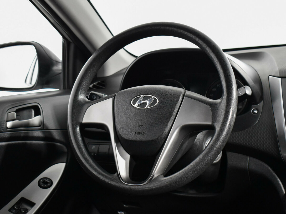 Купить Hyundai Solaris, 2015, 79 094 км.. Фото: #13