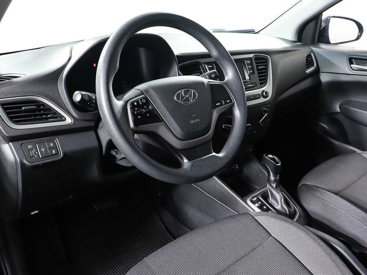 Купить Hyundai Solaris, 2017, 75 447 км.. Фото: #12