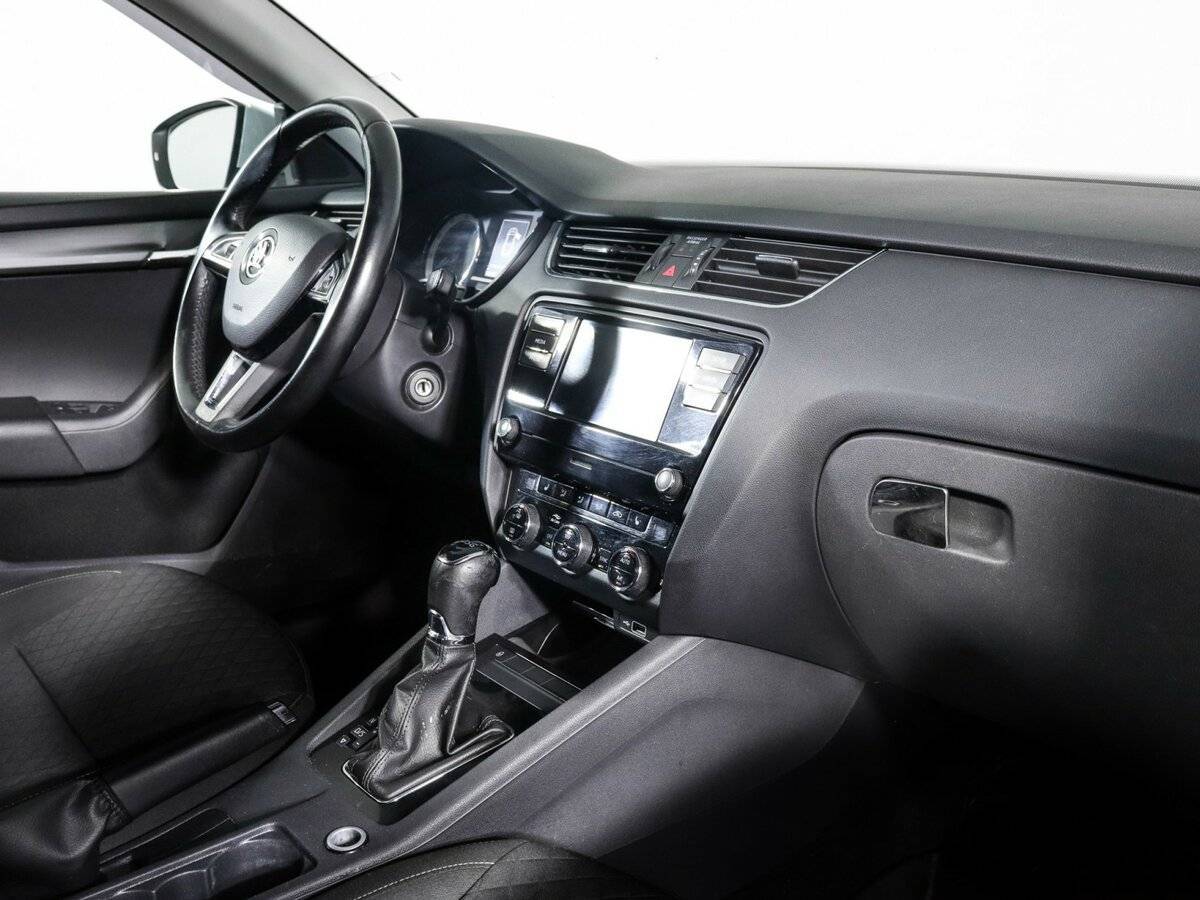 Купить Skoda Octavia, 2017, 140 907 км.. Фото: #5