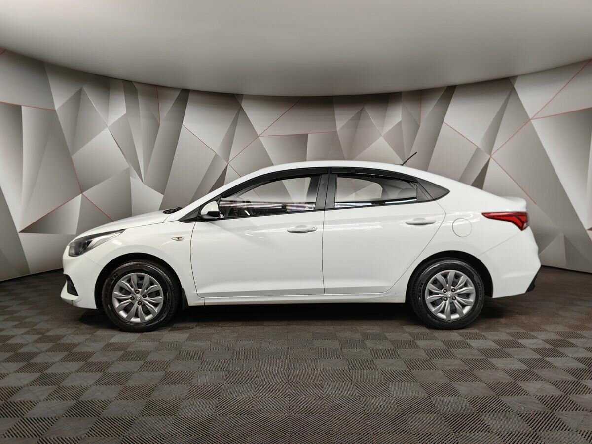 Купить Hyundai Solaris, 2019, 57 190 км.. Фото: #4