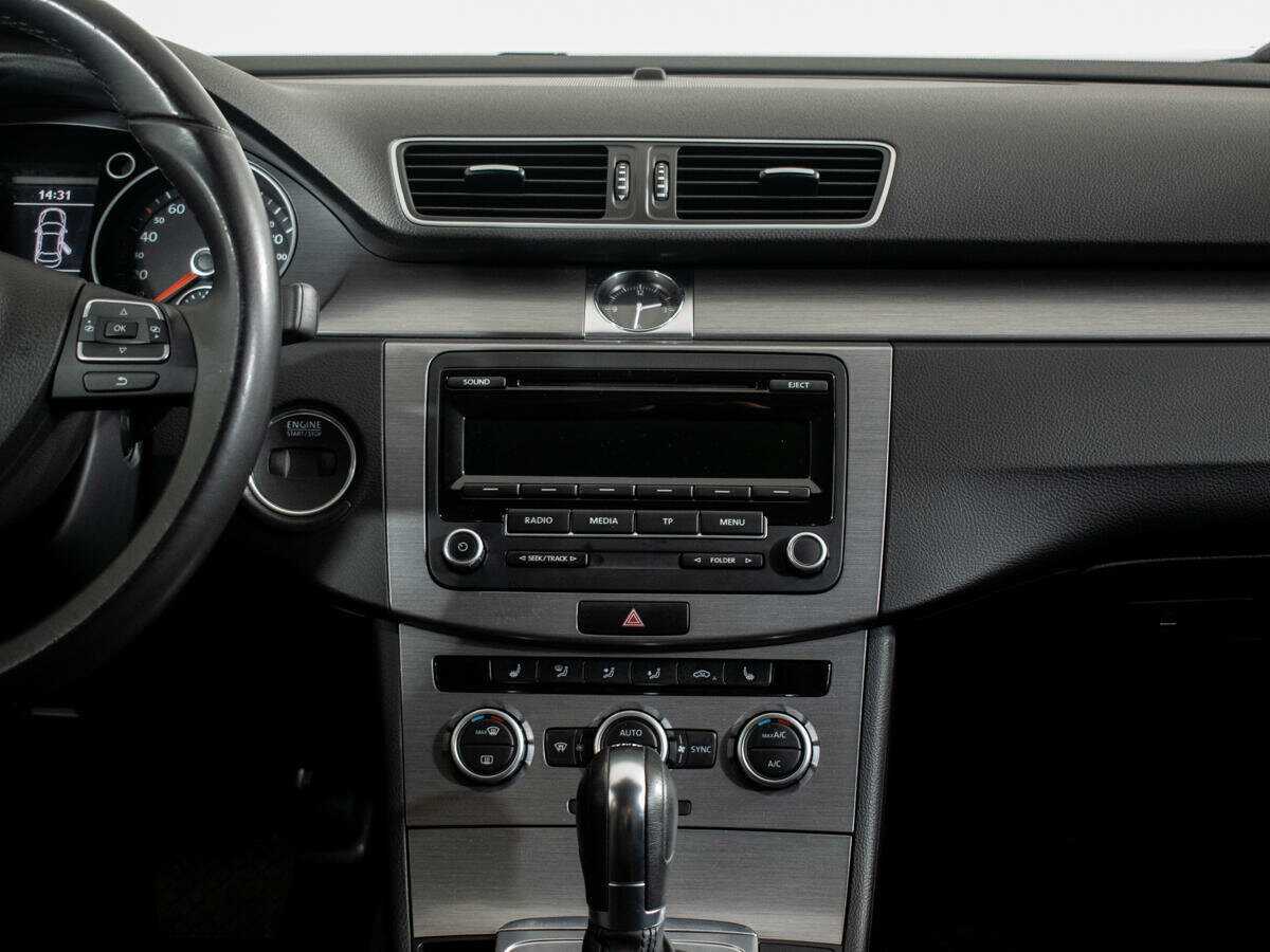 Купить Volkswagen Passat, 2014, 133 330 км.. Фото: #9