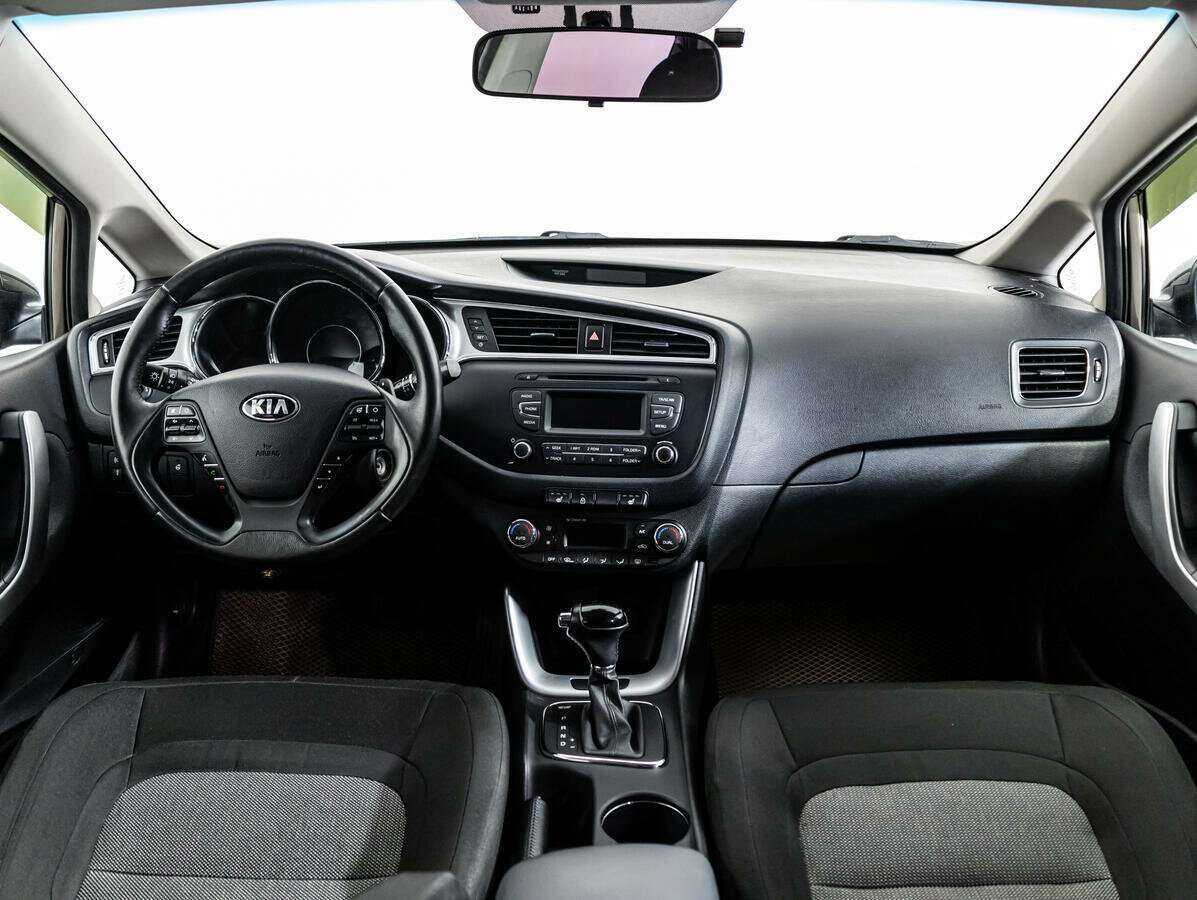 Купить Kia Ceed, 2015, 130 452 км.. Фото: #12