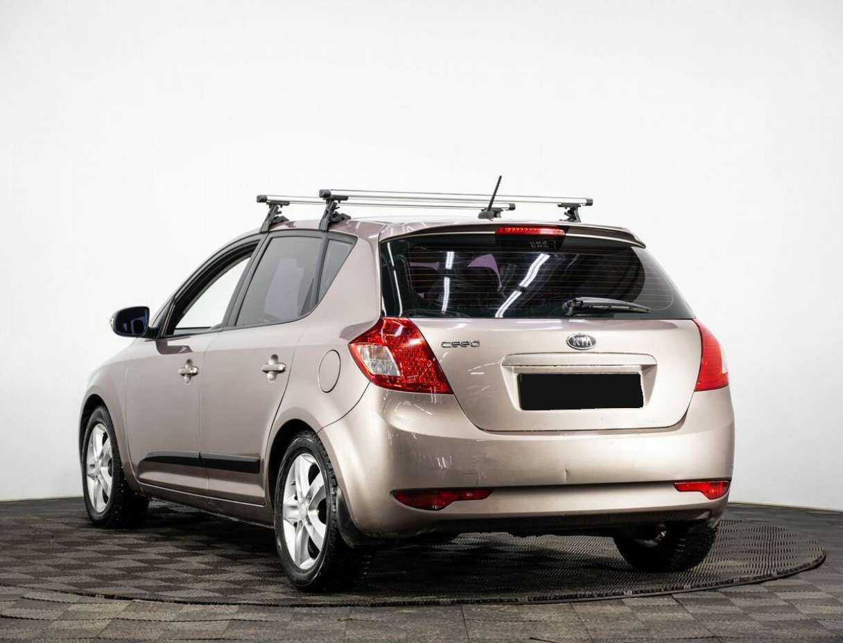 Купить Kia Ceed, 2012, 207 297 км.. Фото: #3
