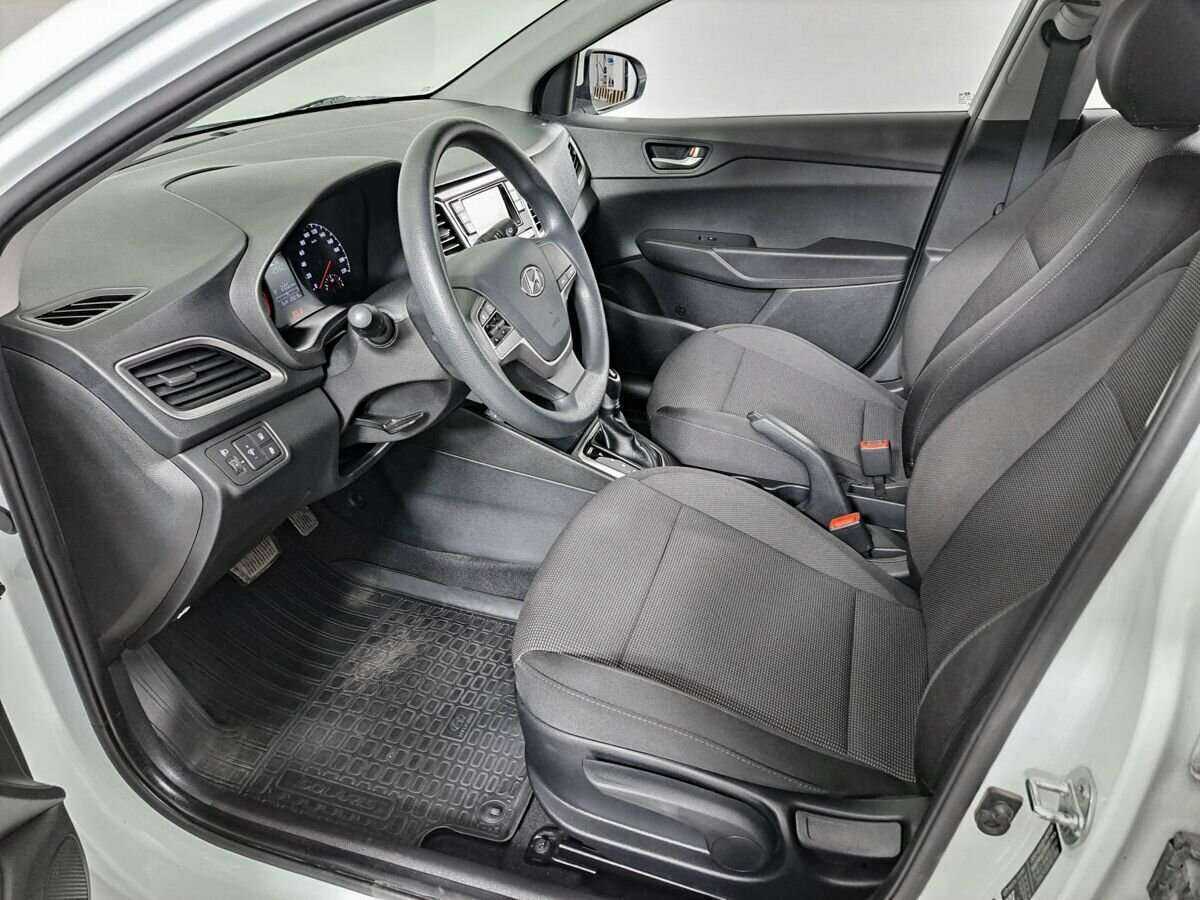 Купить Hyundai Solaris, 2018, 24 950 км.. Фото: #14