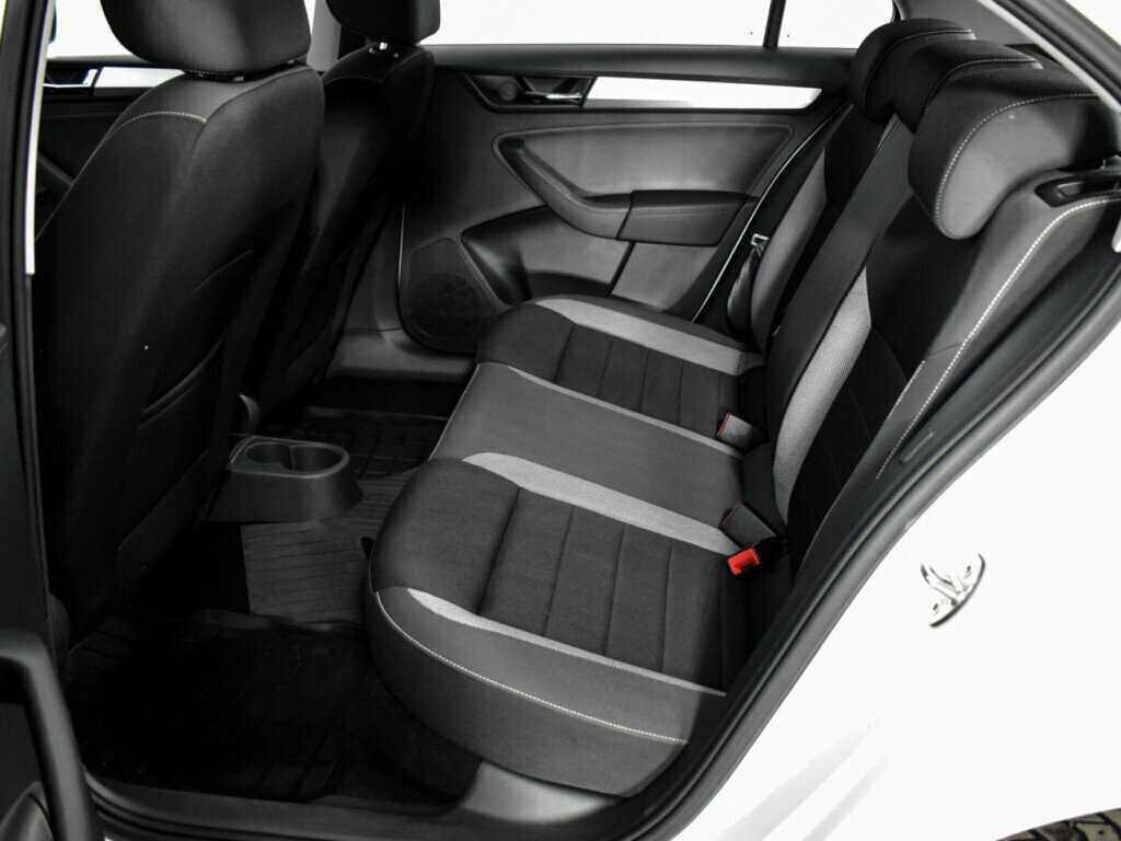 Купить Skoda Rapid, 2018, 203 251 км.. Фото: #9