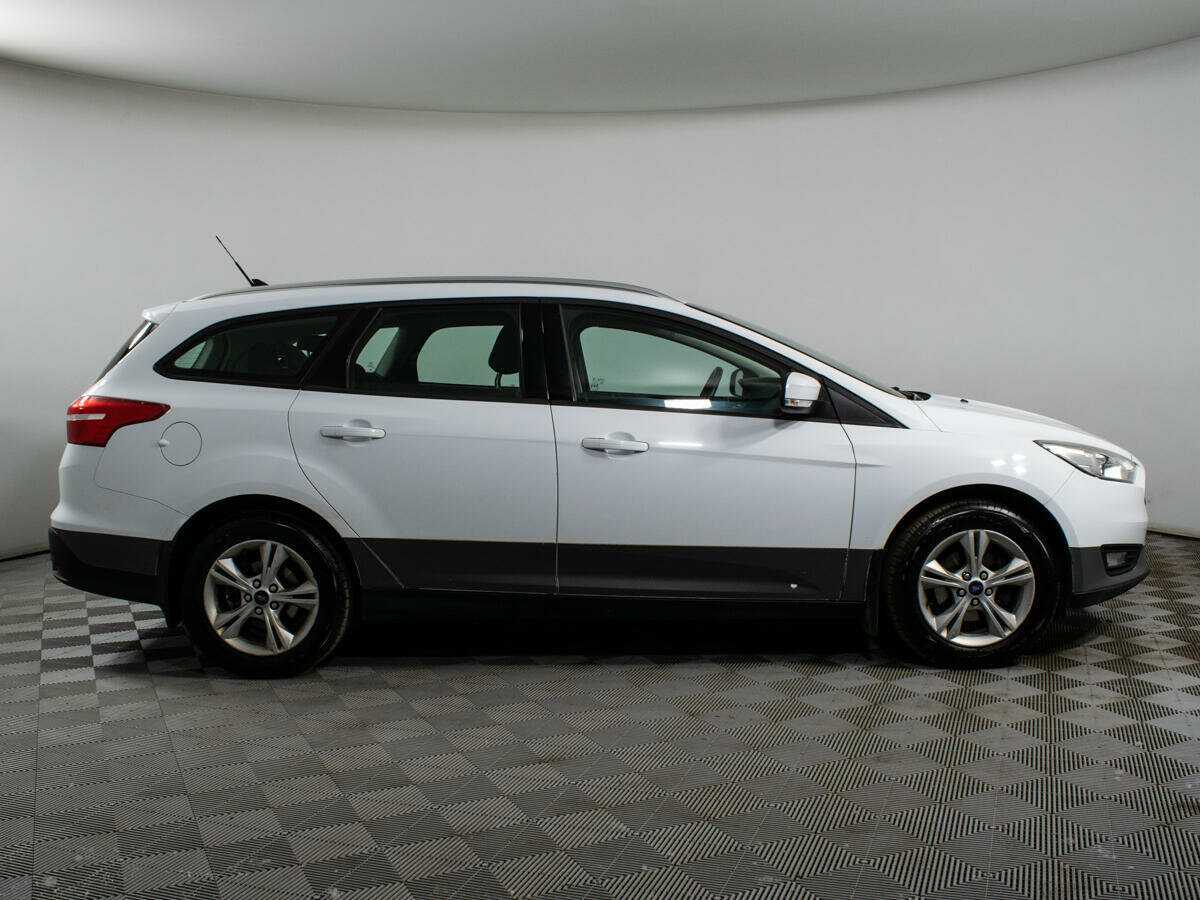 Купить Ford Focus, 2017, 142 182 км.. Фото: #3