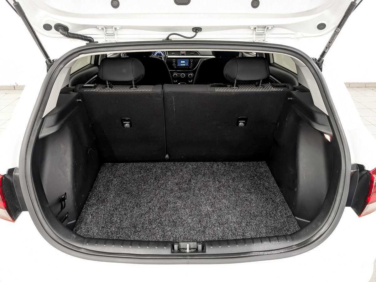 Купить Kia Rio, 2017, 105 572 км.. Фото: #9