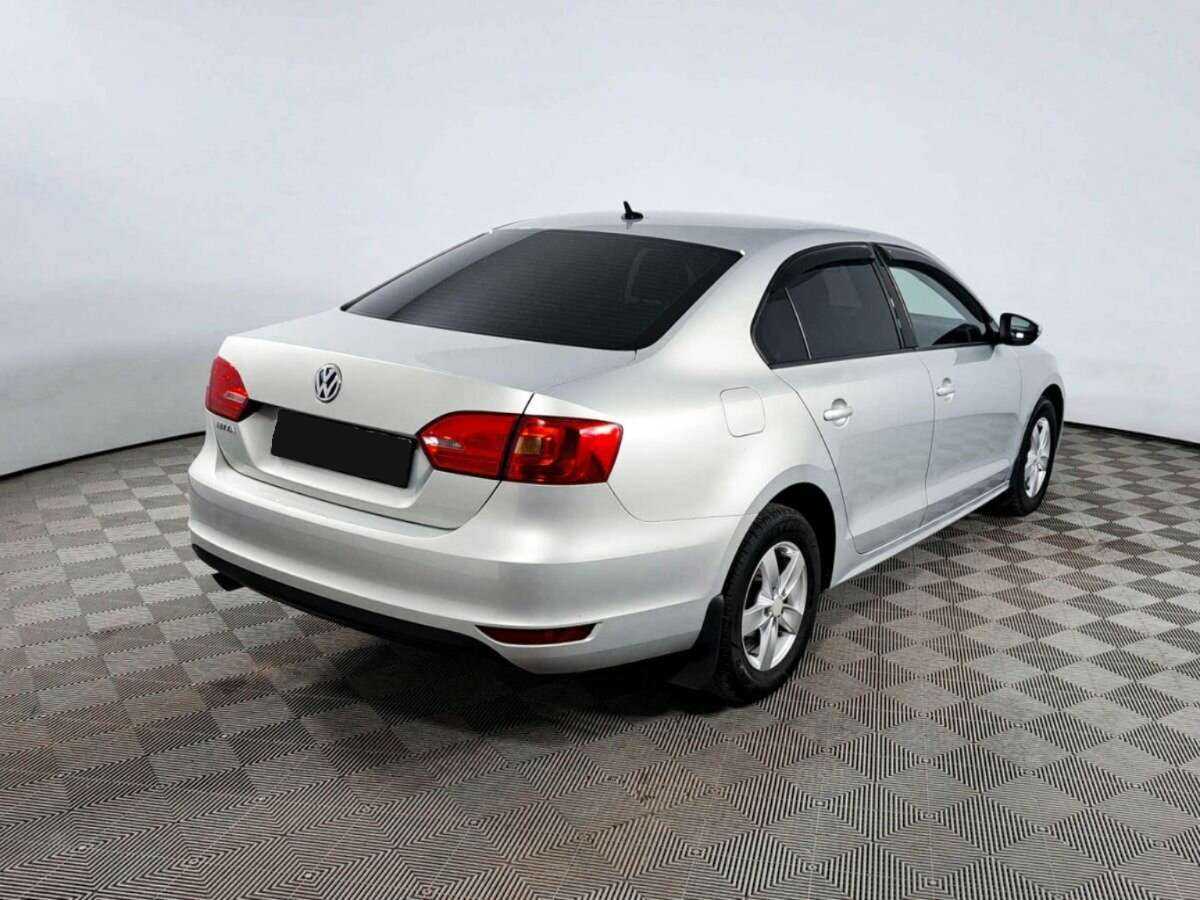 Купить Volkswagen Jetta, 2014, 114 188 км.. Фото: #4