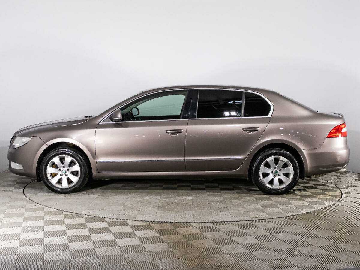 Купить Skoda Superb, 2012, 214 128 км.. Фото: #7