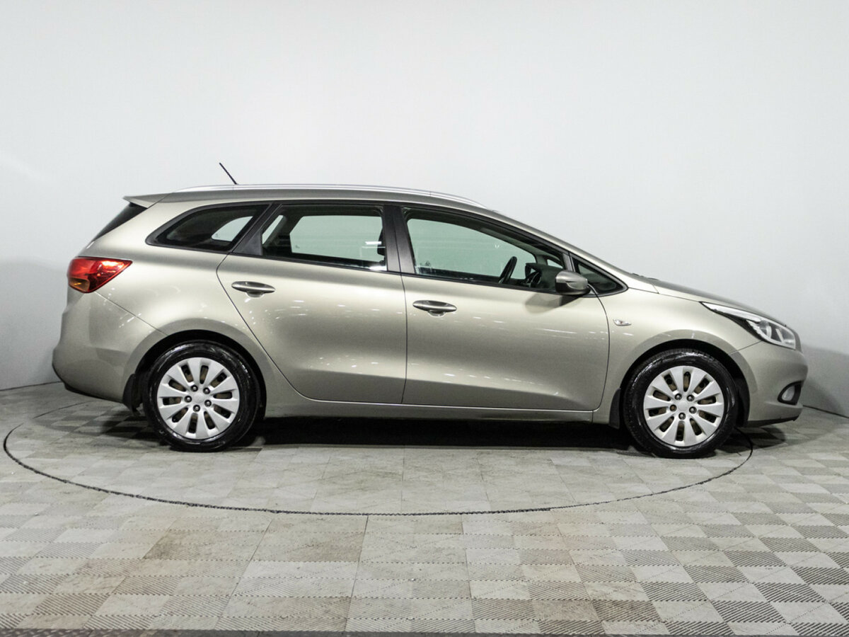 Купить Kia Ceed, 2012, 130 000 км.. Фото: #3