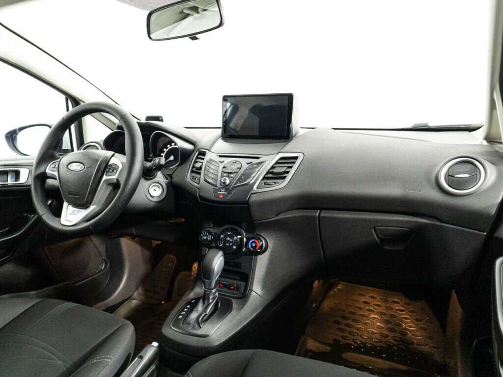 Купить Ford Fiesta, 2015, 67 443 км.. Фото: #8