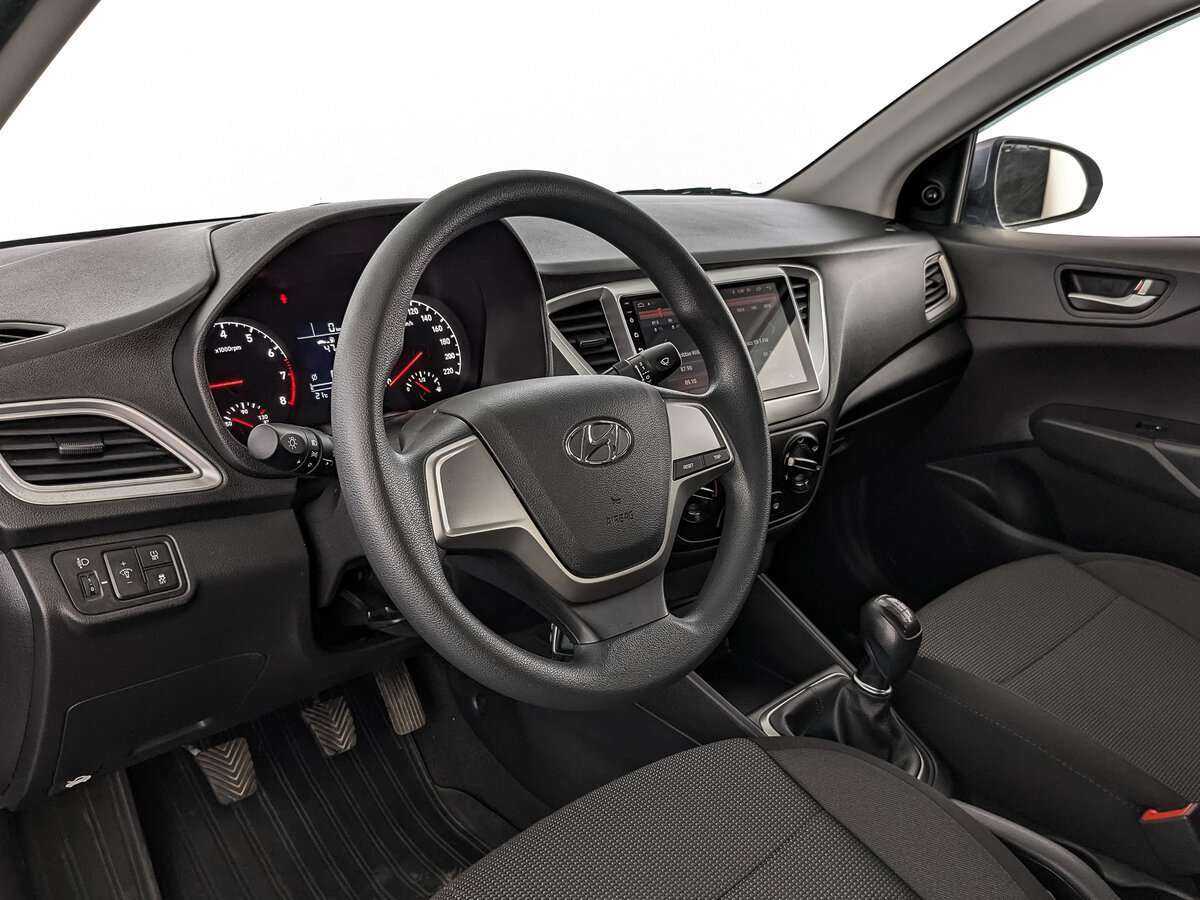 Купить Hyundai Solaris, 2019, 64 956 км.. Фото: #9