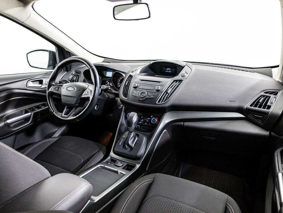 Купить Ford Kuga, 2018, 122 370 км.. Фото: #6