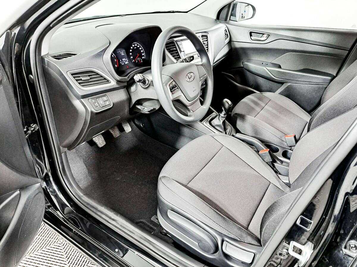 Купить Hyundai Solaris, 2018, 12 905 км.. Фото: #13