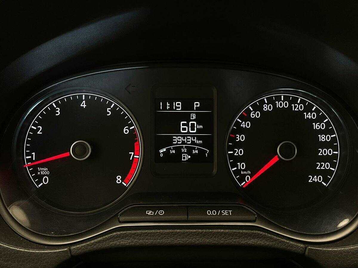 Купить Volkswagen Polo, 2018, 39 212 км.. Фото: #18