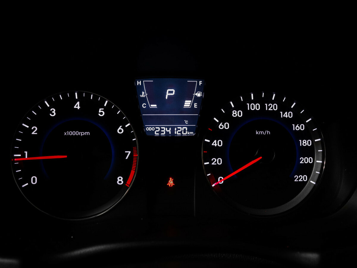 Купить Hyundai Solaris, 2013, 234 118 км.. Фото: #8