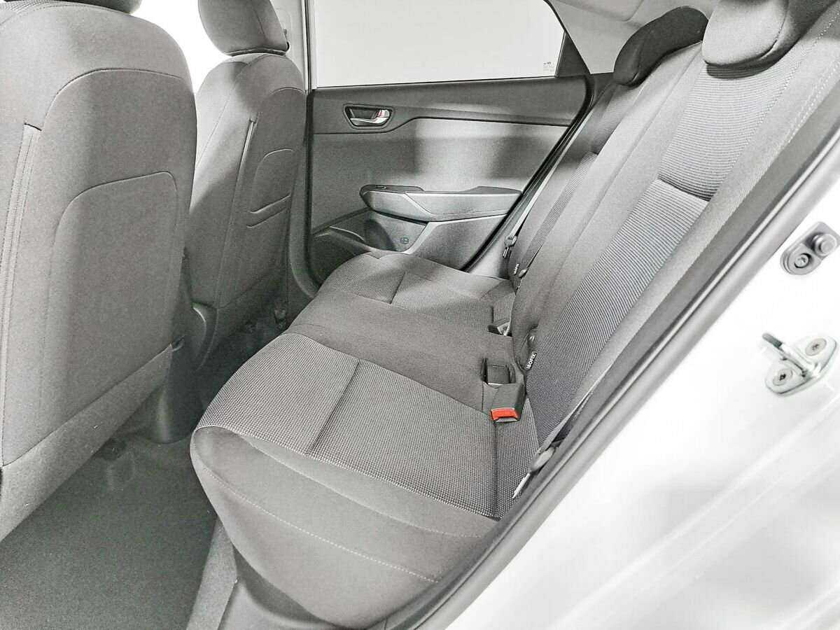 Купить Hyundai Solaris, 2021, 30 000 км.. Фото: #9