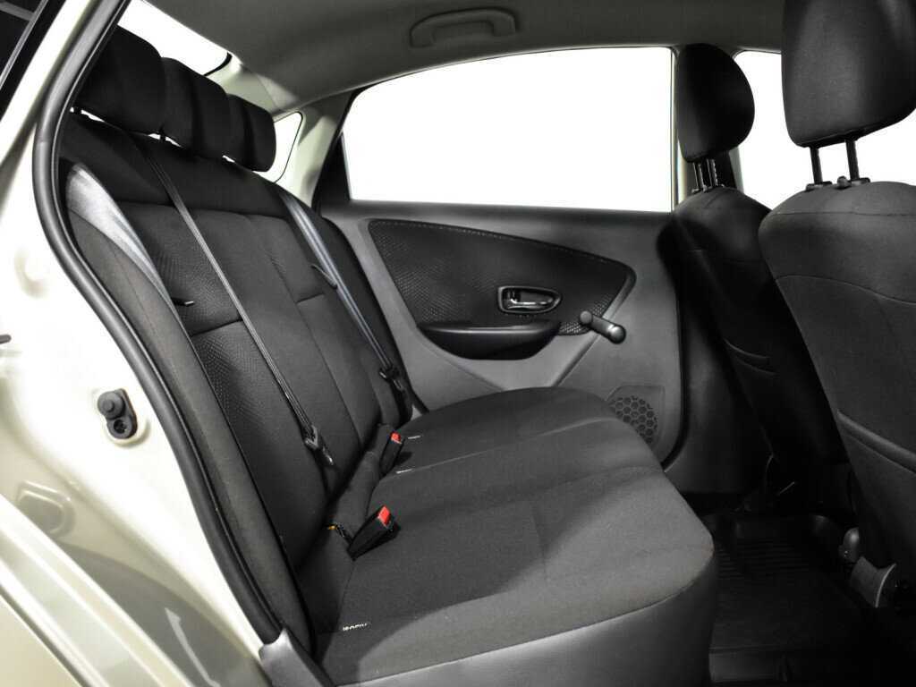 Купить Nissan Almera, 2017, 51 008 км.. Фото: #9