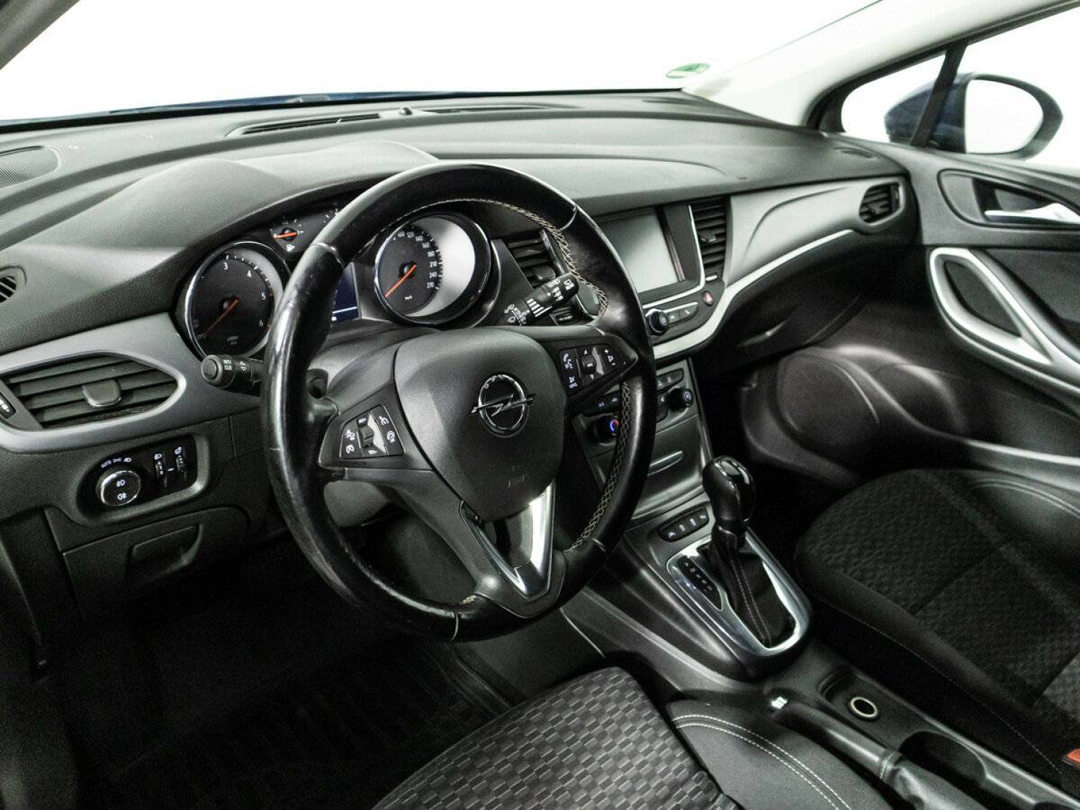 Купить Opel Astra, 2019, 129 160 км.. Фото: #10