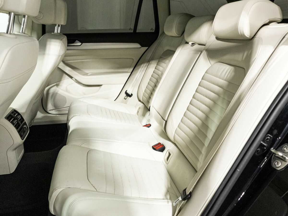 Купить Volkswagen Passat, 2018, 93 196 км.. Фото: #9