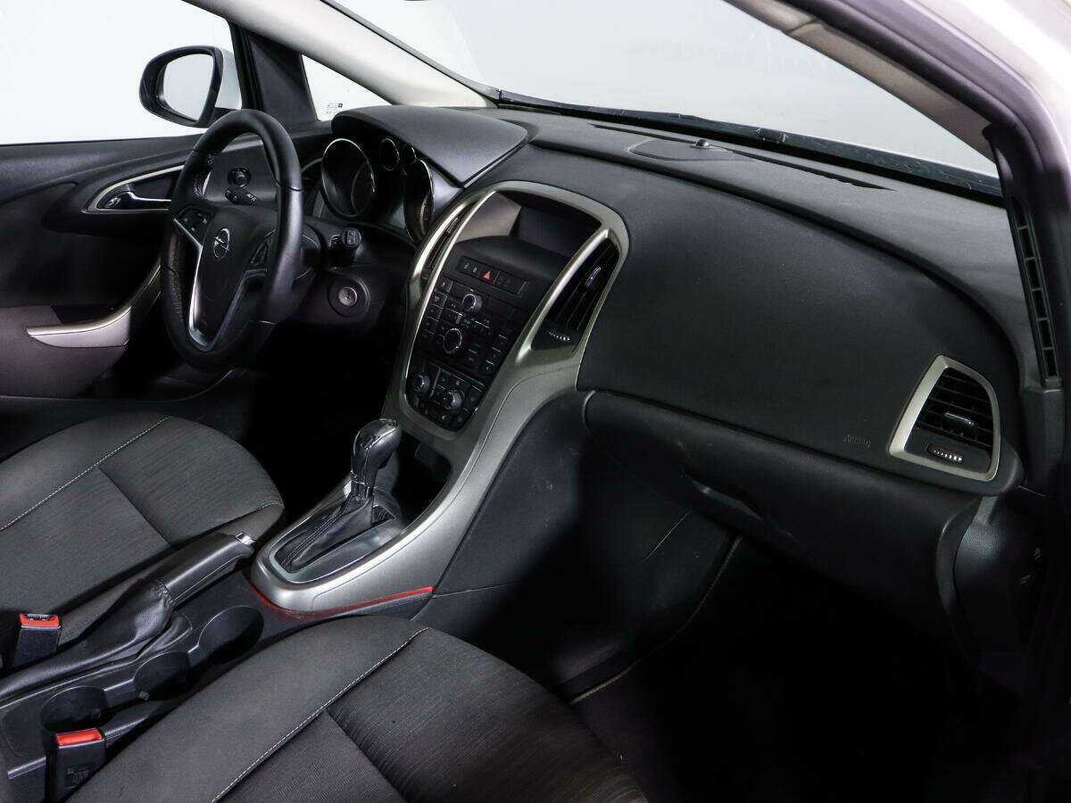 Купить Opel Astra, 2012, 80 000 км.. Фото: #6