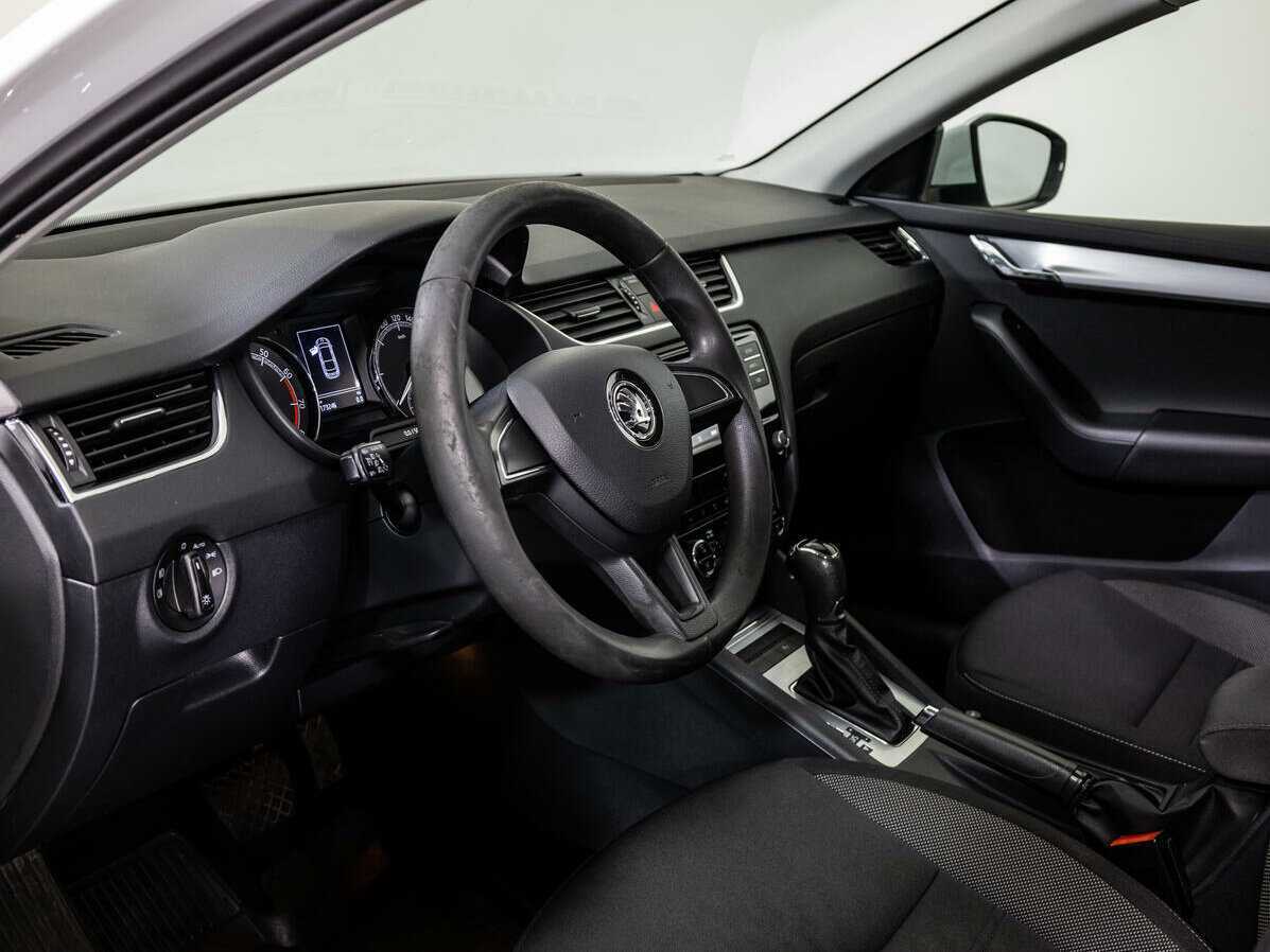 Купить Skoda Octavia, 2019, 173 241 км.. Фото: #8