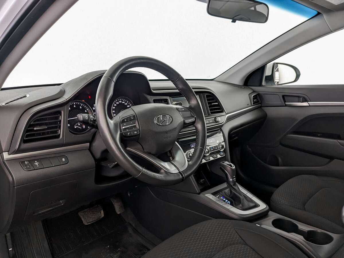 Купить Hyundai Elantra, 2020, 75 339 км.. Фото: #13