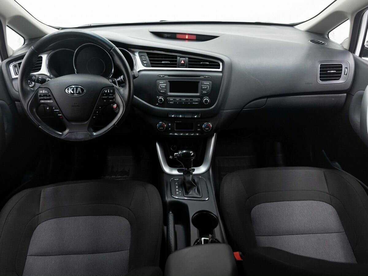 Купить Kia Ceed, 2016, 124 380 км.. Фото: #14