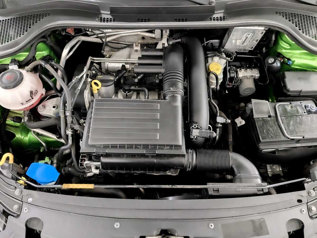 Купить Skoda Rapid, 2018, 99 917 км.. Фото: #8