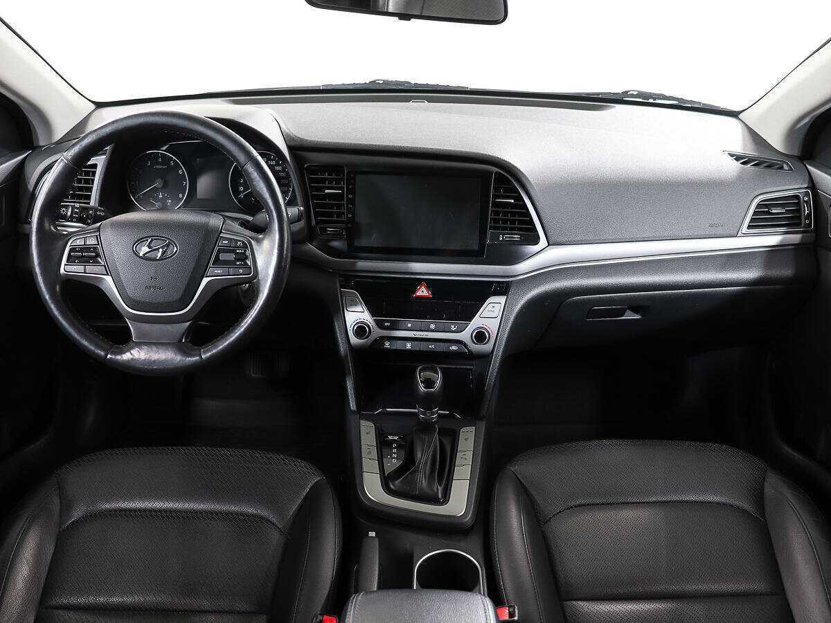 Купить Hyundai Elantra, 2017, 78 889 км.. Фото: #10
