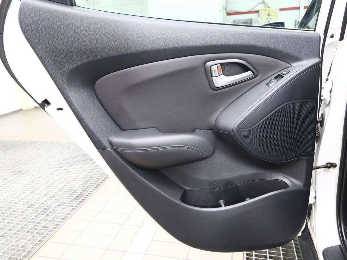 Купить Hyundai ix35, 2012, 159 000 км.. Фото: #10