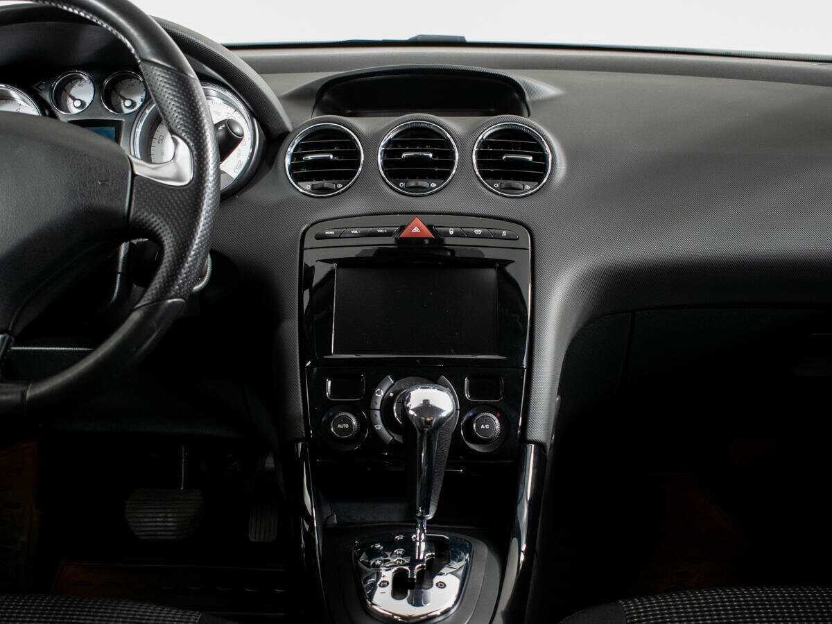 Купить Peugeot 408, 2018, 104 200 км.. Фото: #8