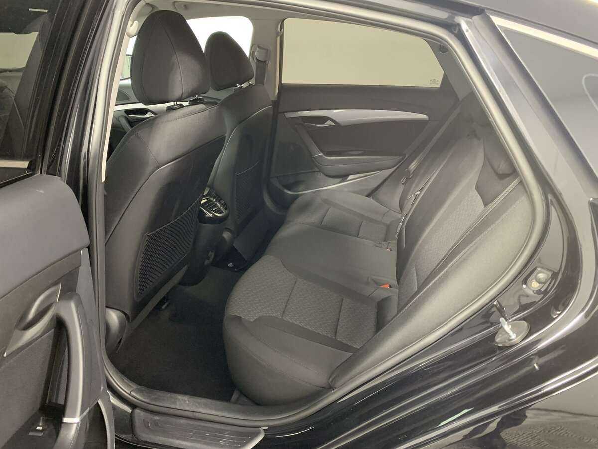 Купить Hyundai i40, 2016, 119 560 км.. Фото: #8