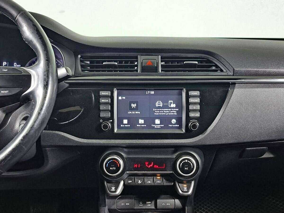 Купить Kia Rio, 2018, 92 165 км.. Фото: #10
