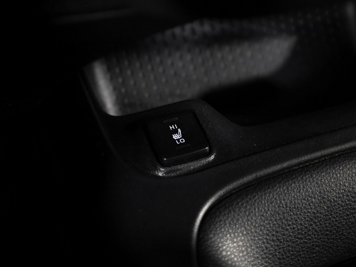 Купить Toyota Corolla, 2019, 100 843 км.. Фото: #16