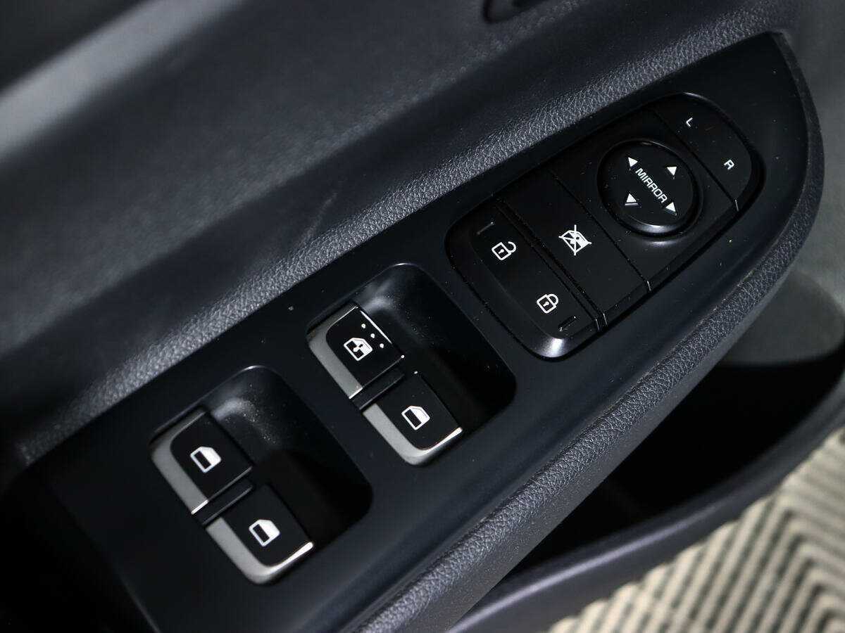 Купить Kia Rio, 2019, 106 799 км.. Фото: #13