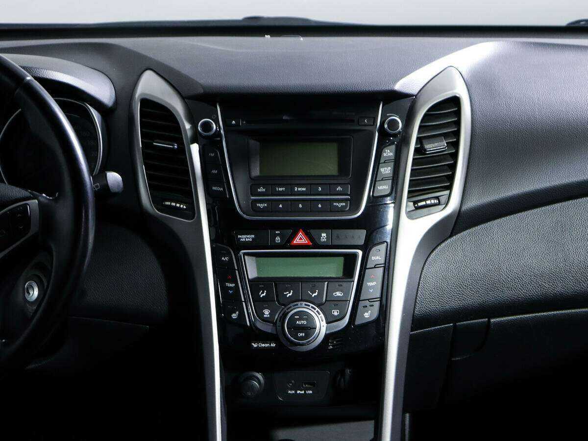 Купить Hyundai i30, 2013, 57 500 км.. Фото: #10