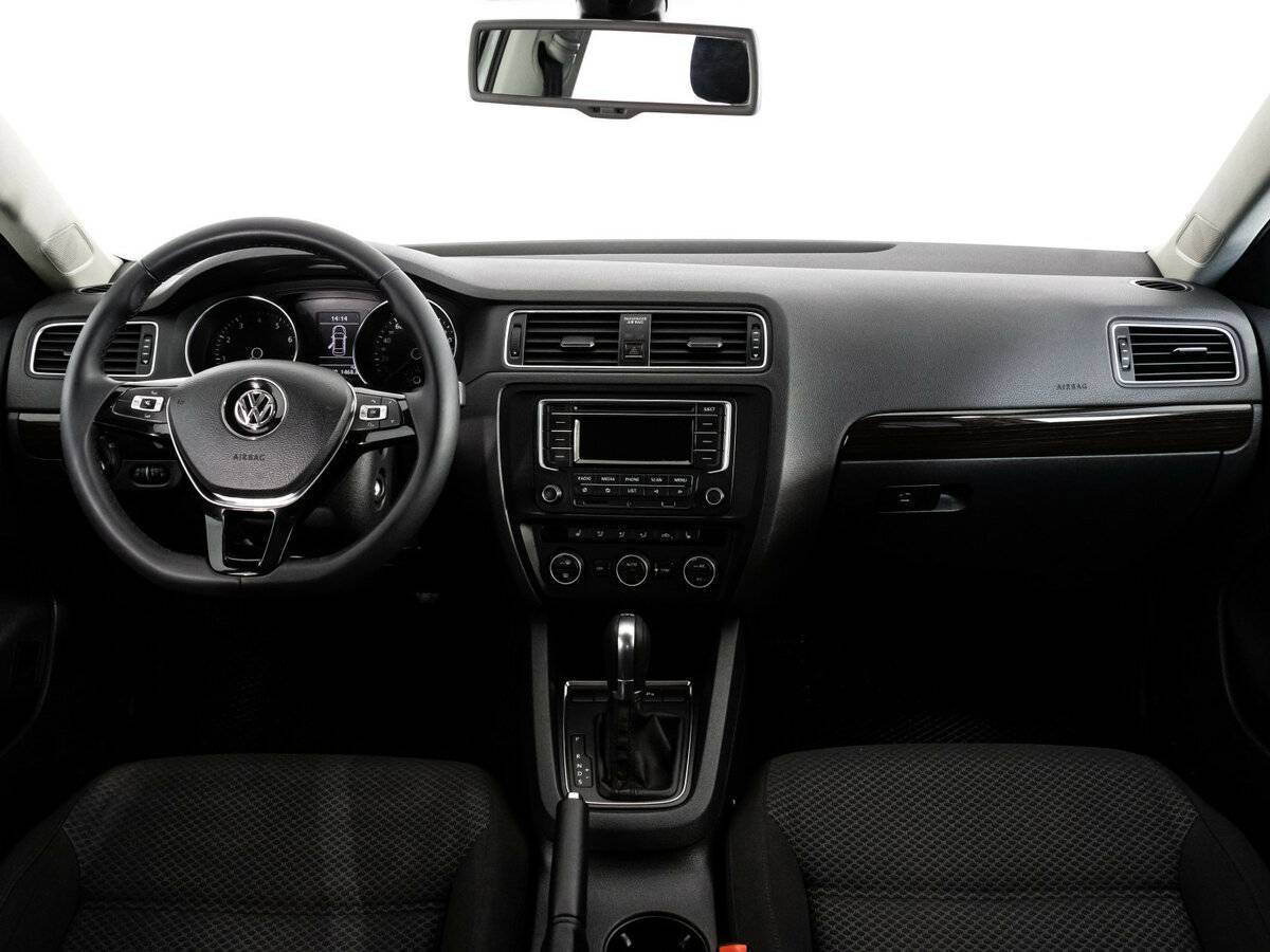 Купить Volkswagen Jetta, 2015, 136 147 км.. Фото: #9
