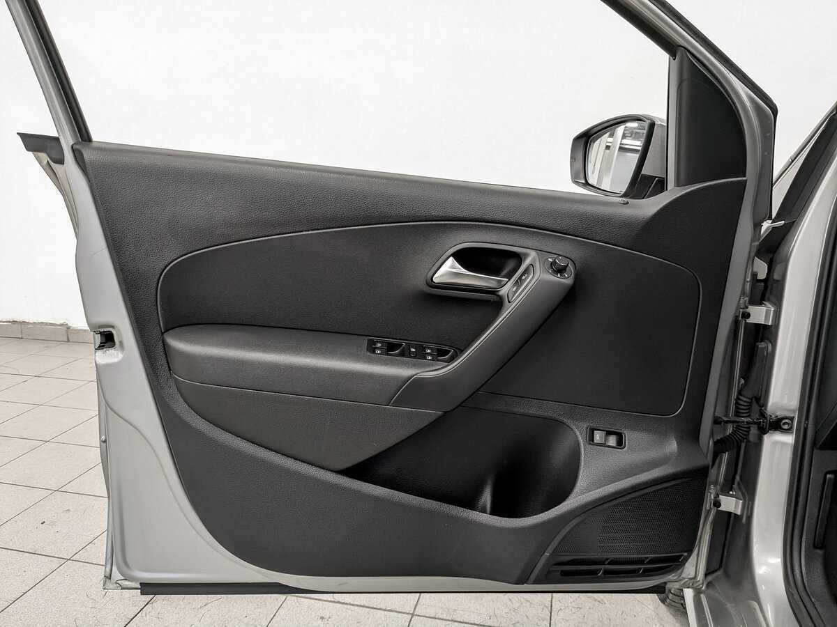 Купить Volkswagen Polo, 2018, 126 810 км.. Фото: #18