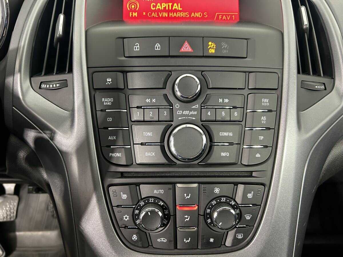 Купить Opel Astra, 2014, 139 000 км.. Фото: #11