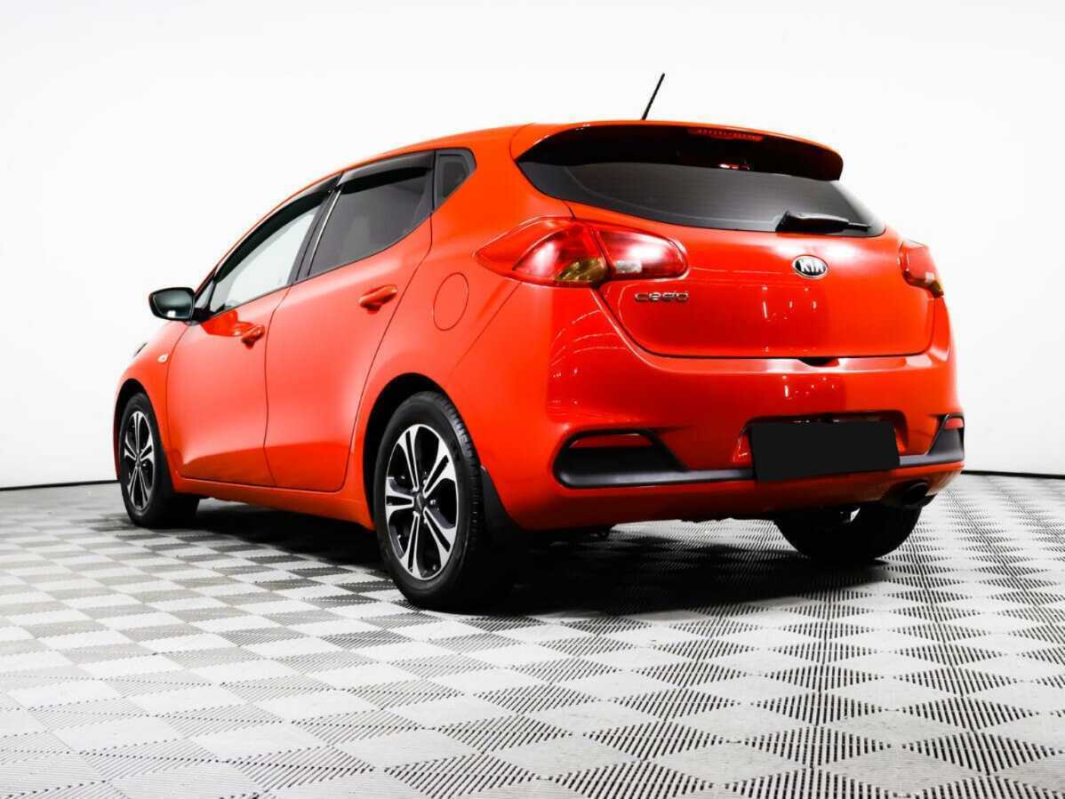 Купить Kia Ceed, 2015, 91 195 км.. Фото: #5