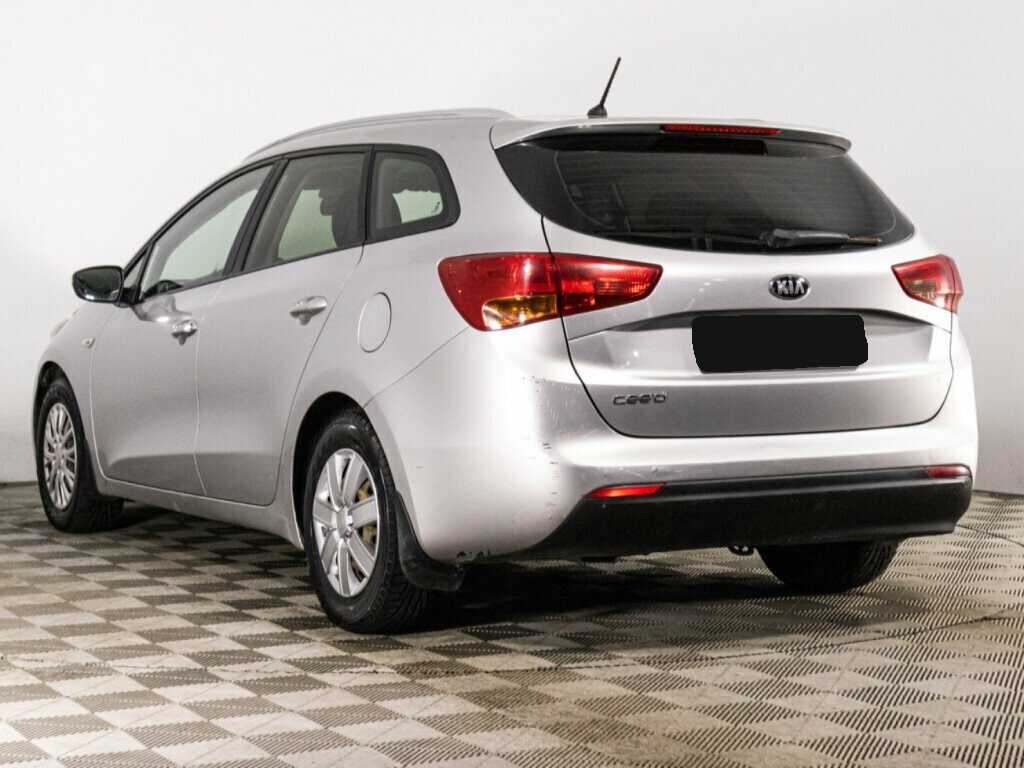Купить Kia Ceed, 2012, 262 426 км.. Фото: #6