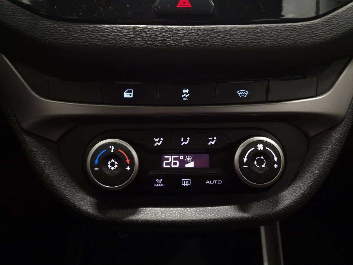 Купить Lada (ВАЗ) Vesta, 2018, 73 645 км.. Фото: #6