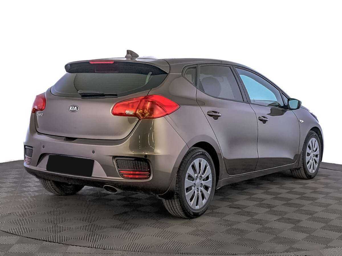 Купить Kia Ceed, 2017, 54 160 км.. Фото: #4